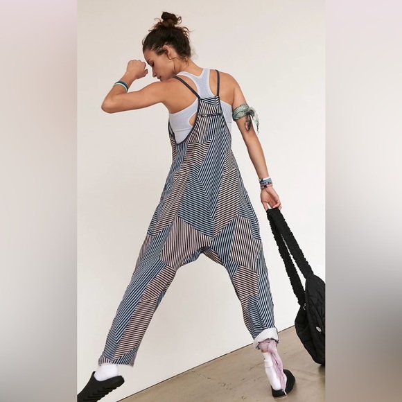 NWT FREE PEOPLE Printed Hot Shot Onesie in Black Stripe Combo - Picture 2 of 4